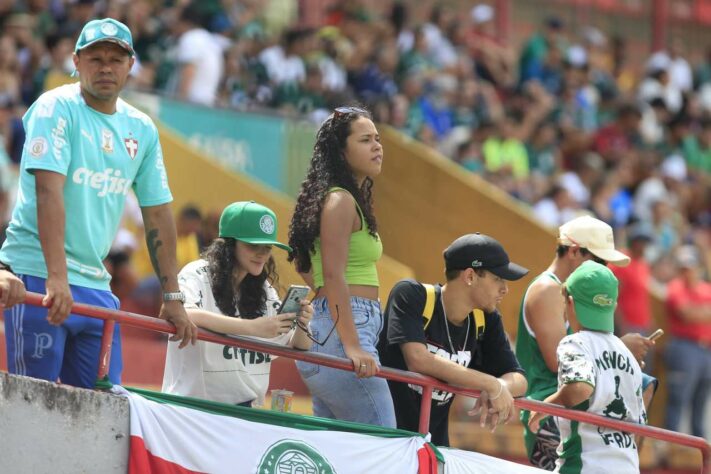 A torcida do Palmeiras lotou o Canindé, palco escolhido para a final deste ano, na torcida pelo bicampeonato da Copinha. 