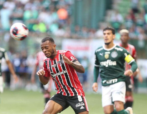 O São Paulo foi até o Allianz Parque e saiu com um empata sem gols, no primeiro clássico da temporada, neste domingo (22). A solidez defensiva foi o destaque, com  Arboleda e Ferraresi atuando de maneira firme, com o técnico Rogério Ceni mais uma vez deixando a desejar. Eis as notas, por Rafael Ribeiro