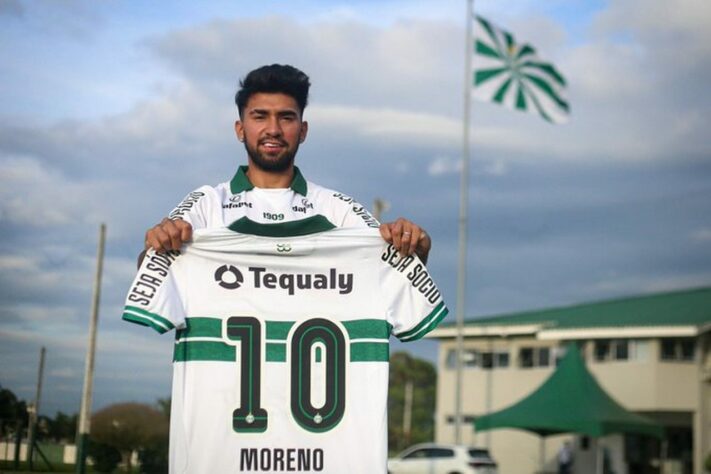 FECHADO - Outro anunciado pelo Coxa é o meio-campista argentino Marcelino Moreno. O atleta chega sem custos ao Coritiba após passagem de três temporadas pelo Atlanta United, time que disputa a Major League Soccer (MLS) nos Estados Unidos.