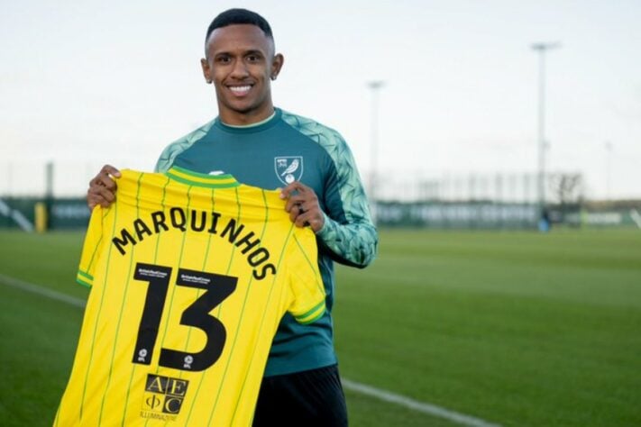 FECHADO - O Norwich anunciou a contratação do atacante Marquinhos. O jovem ex-São Paulo, contratado pelo Arsenal no ano passado, chega ao clube da segunda divisão da Inglaterra por empréstimo até o fim da atual temporada.