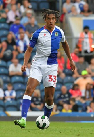 50º lugar: Ashley Phillips (17 anos / inglês / zagueiro do Blackburn-ING)