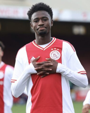 31º lugar: David Kalokoh (17 anos / holandês / atacante do Ajax-HOL)