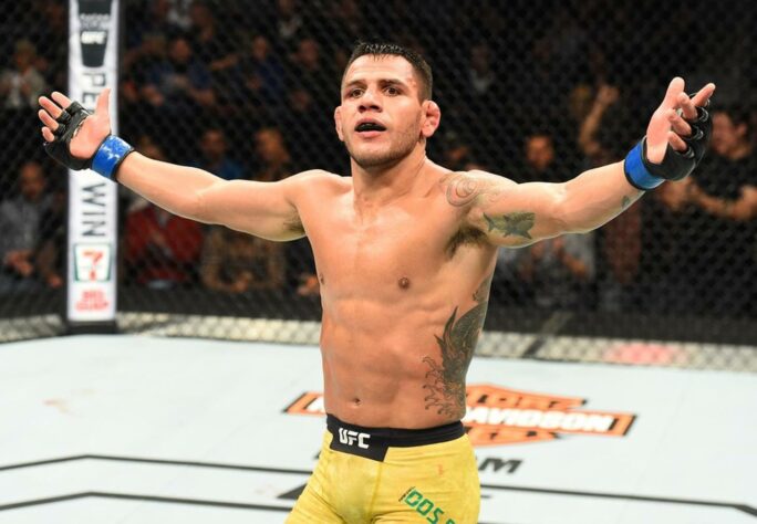 Rafael dos Anjos: peso-leve (2015 - 2016).