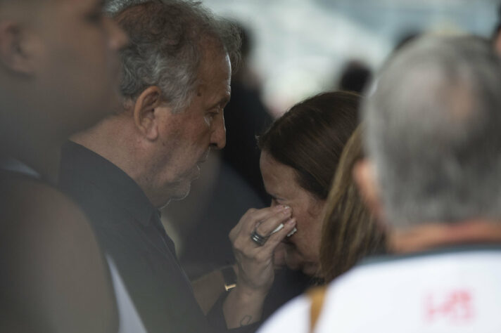 Principal ídolo do maior rival do Vasco, Zico é amigo de infância de Roberto Dinamite e não deixou de prestar sua homenagem ao ex-atacante.