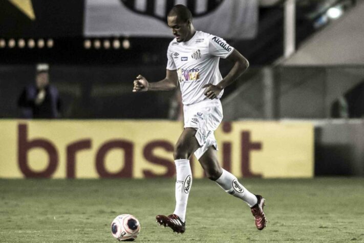 Luiz Felipe - Idade: 29 anos - Posição: zagueiro - Clube: Santos / Contrato até: dezembro de 2024