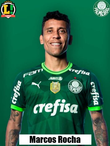 Marcos Rocha - 5,0 - Vinha sendo o melhor do sistema defensivo, até que vacilou na saída de bola em lance que originou o segundo o gol.