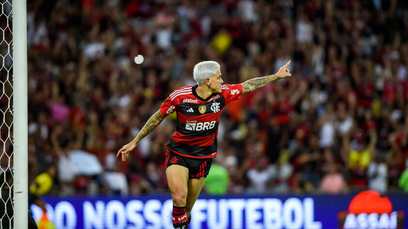 1º - Flamengo - Quantidade de jogadores no elenco: 28 - Valor de mercado: 161,7 milhões de euros (R$ 892,9 milhões)
