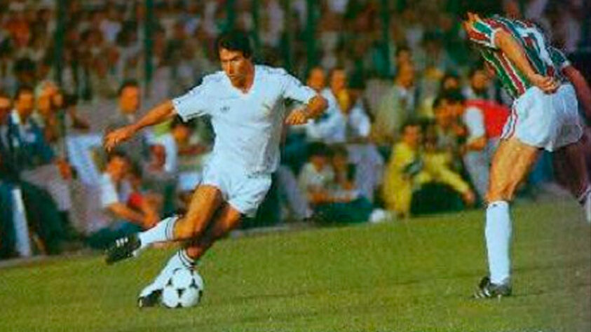 Fluminense: 03/08/1986 (foto) - Real Madrid 2 x 0 Fluminense - Estádio Municipal (La Línea de La Concepción, Espanha) / 11/08/1985 - Real Madrid 0 x 2 Fluminense - Riazor (La Coruña, Espanha).