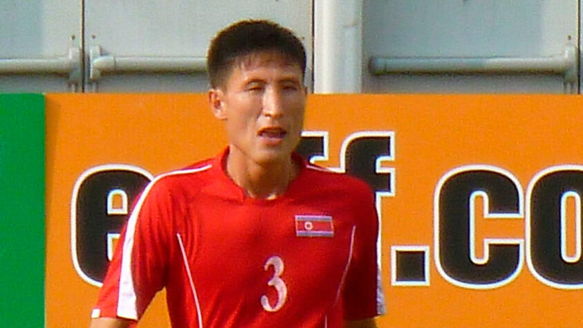 Kuk Chol Jang -  capitão da Coreia do Norte: uma das listas mais exóticas veio do capitão asiático, com Luka Modric em primeiro lugar, Lionel Messi em segundo e Erling Haaland em terceiro.