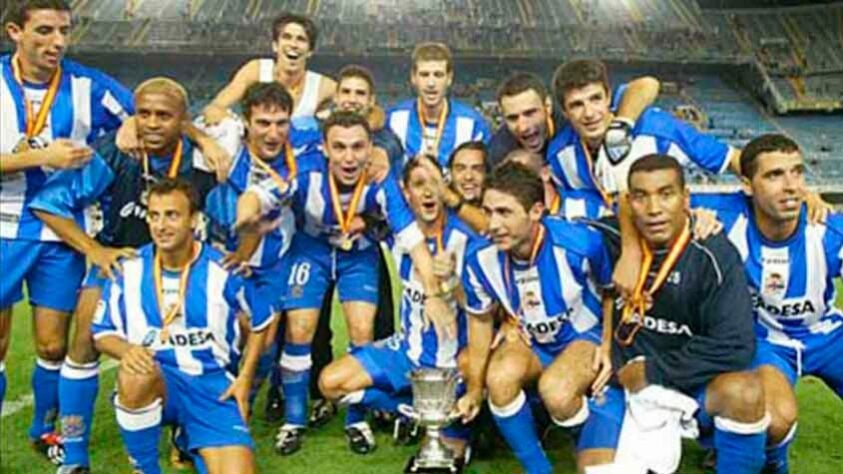 La Coruña 2000 - O time de Djalminha e Mauro Silva, venceu pela primeira vez a LaLiga em sua história. 