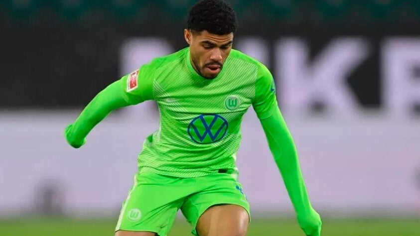 Paulo Otávio (28 anos) - Posição: lateral-esquerdo - Clube: Wolfsburg