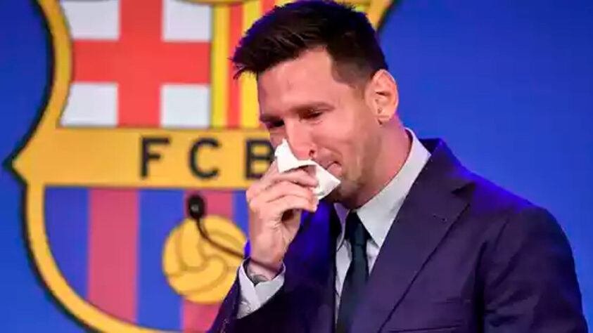 O Barcelona entrou na mira das investigações da Uefa após a saída de Lionel Messi e pelas contratações na última janela de verão do futebol europeu. 