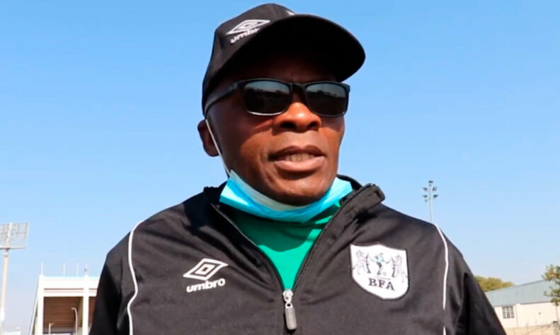 Mogomotsi Mpote - treinador de Botsuana: para Mpote, o melhor jogador do Mundo na última temporada foi Julián Álvarez. 