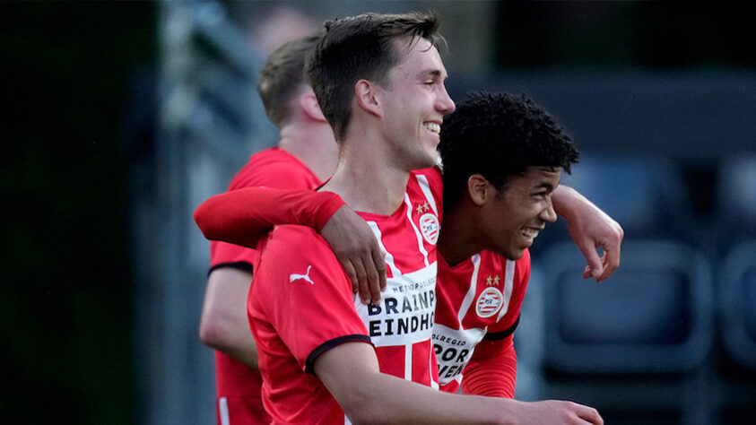 15º lugar - PSV Eindhoven (Holanda, nível 4): 202 pontos.