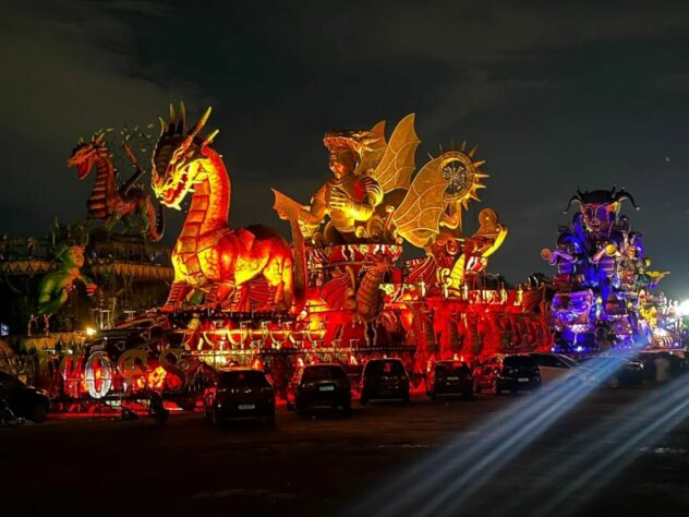 Dragões da Real - Grupo Especial (18/02, sétima escola): mais uma escola que vai homenagear a cultura nordestina, mais especificamente a cidade de João Pessoa, na Paraíba, com o enredo 'Paraíso Paraibano – João Pessoa, A Porta do Sol das Américas'. 