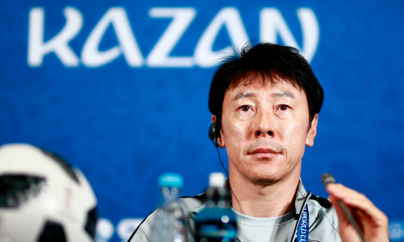 Taeyong Shin - treinador da Indonesia: Kevin de Bruyne foi escolhido o melhor do Mundo pelo treinador. 