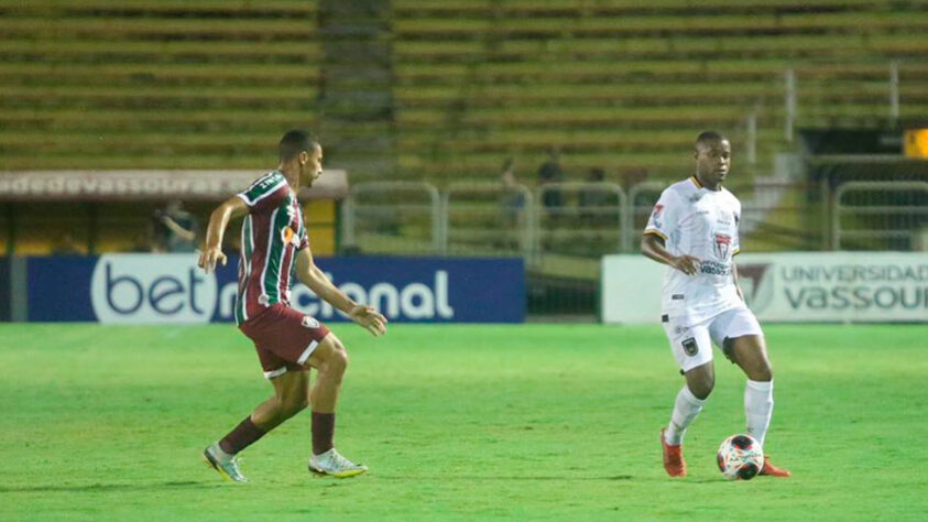 O Fluminense perdeu mais uma no Campeonato Carioca 2023, desta vez para o Volta Redonda. Nesta quinta-feira, o Tricolor fez jogo ruim e conheceu a segunda derrota no torneio. O goleiro Fábio foi o único destaque positivo. Veja as notas do LANCE! (Por João Santana - joaosantana@lancenet.com.br)