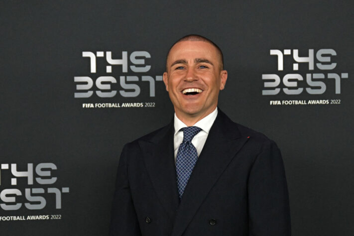 Outro campeão do mundo, Fabio Cannavaro abriu o sorriso no The Best. O ex-zagueiro foi quem levantou a taça da Copa de 2006 pela Itália.