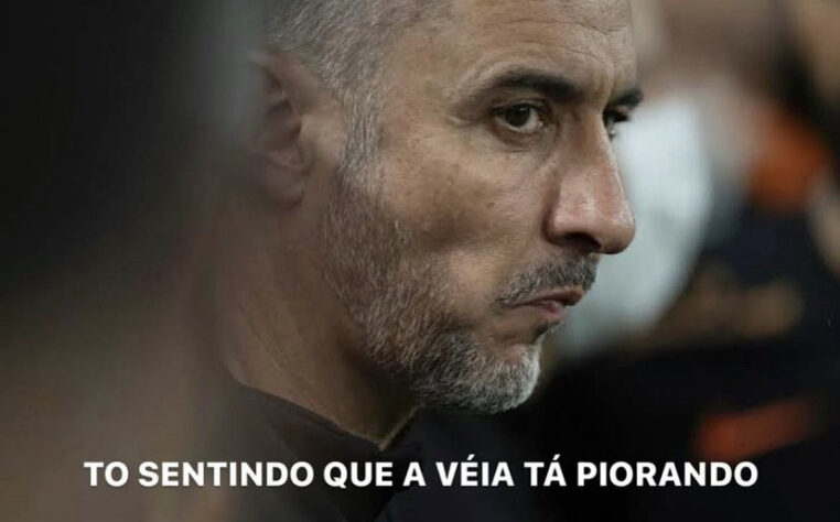 No "cheirinho" de novo! Após Supercopa do Brasil e Mundial de Clubes, frustração na Recopa rendeu memes com Vítor Pereira e com o Flamengo.