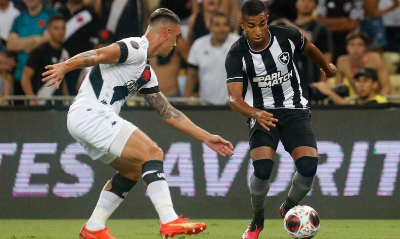 Com expulsões de Adryelson e Rafael, Botafogo foi derrotado pelo Vasco por 2 a 0 no Maracanã. Luís Castro tentou armar uma retranca consistente após as expulsões, mas os defensores alvinegros não conseguiram impedir os ataques cruz-maltinos. 