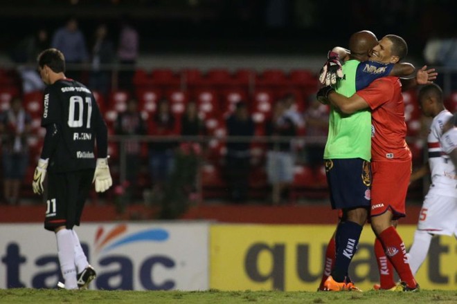 Em 2014, o clube se classificou em primeiro no seu grupo no Paulistão. Teria como adversário a Penapolense. E a zebra apareceu pela primeira vez no Morumbi. Depois de um empate sem gols, o Tricolor caiu nos pênaltis.