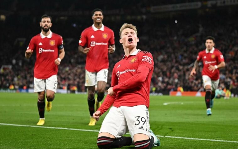 10º lugar - Manchester United (Inglaterra, nível 4): 218 pontos.