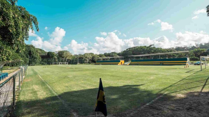 O Centro de Treinamento 1 conta com área de treinamento e quadra poliesportiva. 