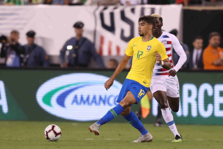 Lucas Paquetá (meia) - Clube que jogava: Flamengo - Idade em 2018: 21 anos - Entrou aos 24 minutos do 2º tempo no lugar de Philippe Coutinho / Clube atual: West Ham (Inglaterra) - Convocado para a Copa de 2022.