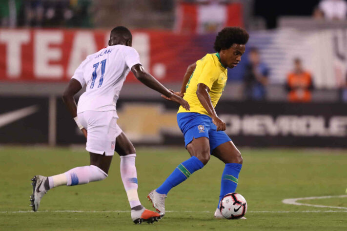 Willian (atacante) - Clube que jogava: Chelsea (Inglaterra) - Idade em 2018: 30 anos - Entrou aos 14 minutos do 2º tempo no lugar de Douglas Costa / Clube atual: Fulham (Inglaterra) - Não foi convocado para a Copa de 2022.