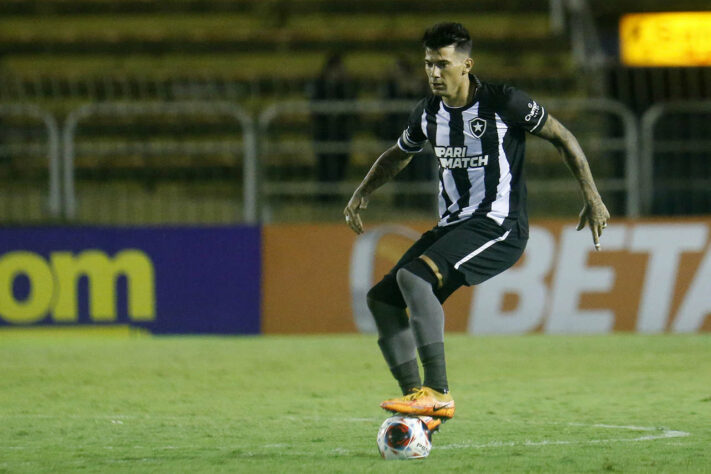 Victor Cuesta venceu por 16 a 4