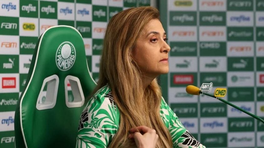 Palmeiras - O Verdão ainda não anunciou nenhum reforço nesta janela. O clube tenta a contratação dos volantes Aníbal Moreno, do Racing, e Hezze, do Huracán.