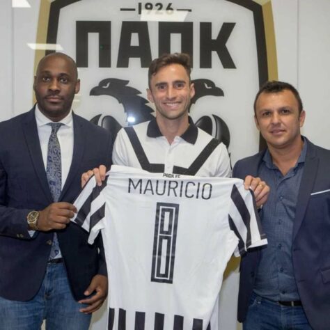 ESQUENTOU - Atualmente no Portimonense, de Portugal, Maurício está completando 13 temporadas no futebol europeu, mas o retorno ao Brasil pode estar próximo. Jaime Bragança, agente do volante ex-Fluminense, confirmou que foi procurado por clubes do país e deixou o futuro do atleta de 34 anos em aberto.