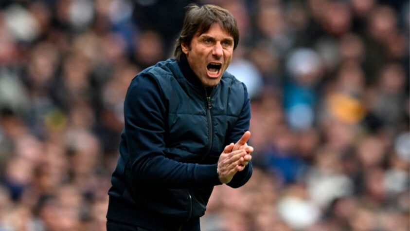 Antonio Conte (53 anos – Itália): demitido do Tottenham.