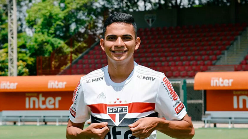 Bruno Rodrigues - 16 de fevereiro de 2021 - Atacante - Primeiro reforço de 2021. Chegou como um empréstimo de uma temporada, após o clube desembolsar cerca d R$ 250 mil para sua vinda. Entretanto, rescindiu ainda em julho do mesmo ano.