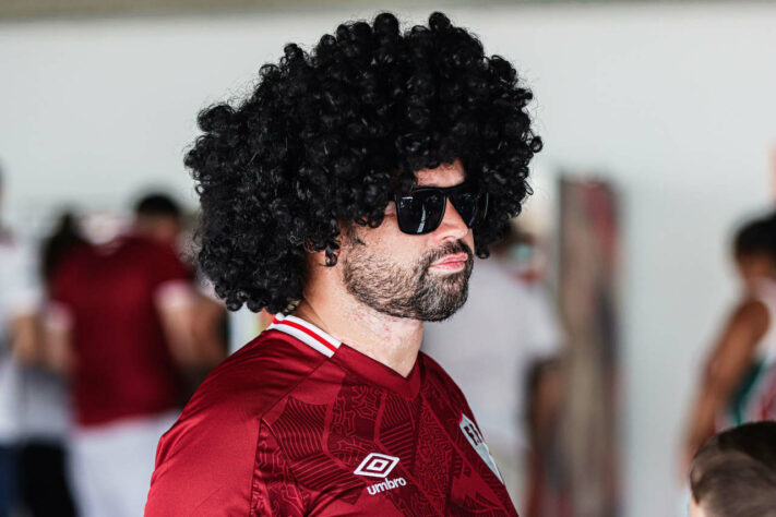 A cabeleira de Marcelo também fez parte da festa dos torcedores do Fluminense. 