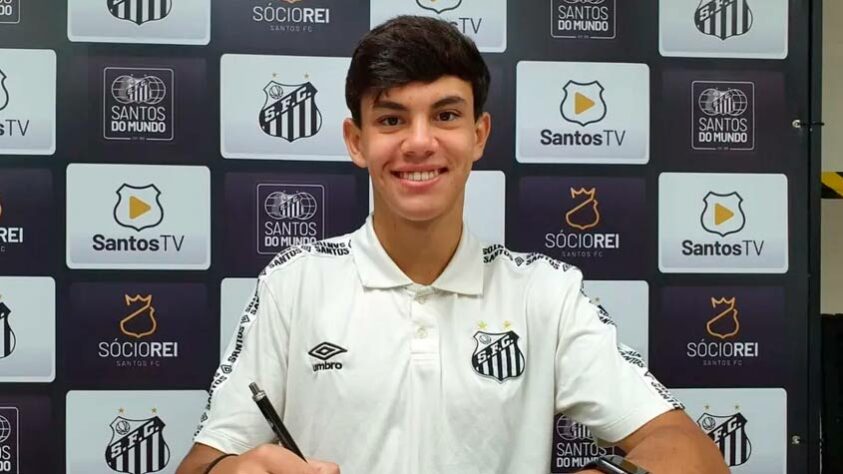 João Pedro Chermont (lateral-direito / 17 anos): Santos – O jogador chegou ao Santos em 2018 e atualmente defende a equipe sub-20 do Peixe. Assinou seu primeiro contrato profissional em 2022, com duração de três anos. / Participação no Sul-Americano: cinco partidas como titular e duas como suplente utilizado. Contribuiu com uma assistência.