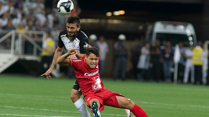 Depois de um empate em 2 a 2 no tempo regulamentar, a decisão ficou para os pênaltis. Fagner e Rodriguinho desperdiçaram as cobranças e, com isso, o Corinthians teve mais uma eliminação dolorosa na Neo Química Arena.