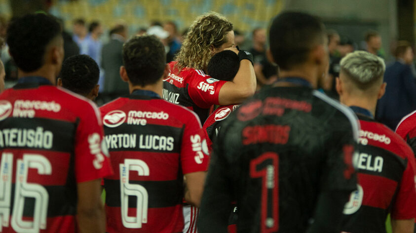 O Maracanã já foi palco de diversas conquistas Rubro-negras, porém grandes desilusões e derrotas traumáticas já foram protagonizados no lendário estádio. A mais recente foi o vice da Recopa Sul-Americana 2023 nos pênaltis para o Independiente del Valle, do Equador. Relembre as decepções mais doloridas do Fla no Maraca: