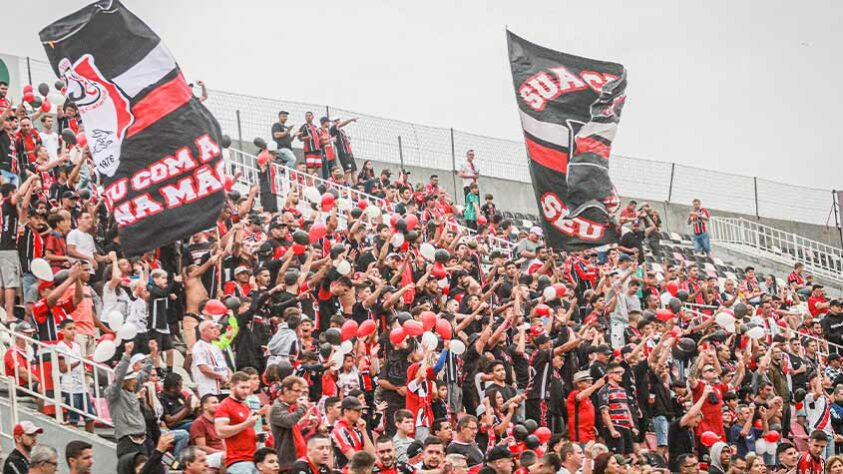 43º: Joinville - 31 pontos em 38 jogos