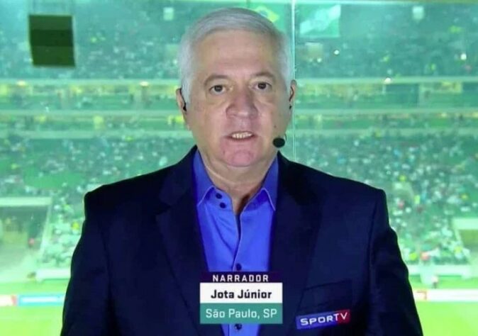 Demitido do Grupo Globo no início deste mês, Jota Júnior concedeu entrevista e falou abertamente sobre o clube brasileiro que mais simpatiza. O narrador não é o primeiro a revelar a paixão ou ter o "segredo" revelado ao público. Veja, a seguir, uma lista com nomes do jornalismo esportivo e seus respectivos times do coração! (Por Humor Esportivo)