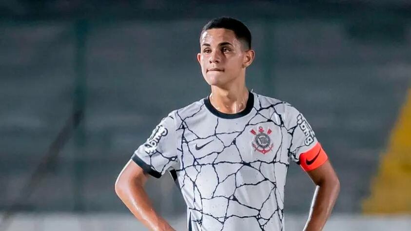 Luiz Gustavo (volante / 17 anos): Corinthians – O volante é capitão do sub-17 do Corinthians e já atuou em algumas partidas do sub-20. Assinou, em 2022, seu primeiro contrato profissional com o Timão, válido até junho de 2025. / Participação no Sul-Americano: seis partidas como titular e duas como suplente utilizado. Contribuiu com um gol.