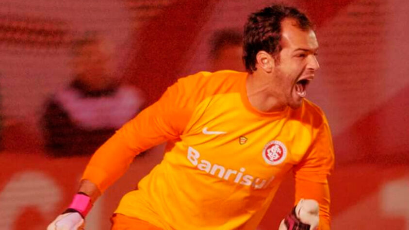 Muriel (goleiro): torcedor do Internacional – defendeu o clube de 2007 a 2017 – atualmente no AEL Limassol