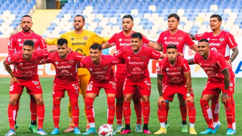 28º lugar: Ñublense (Chile): 9,8 milhões de euros (R$ 54 milhões) – 28 jogadores no elenco.