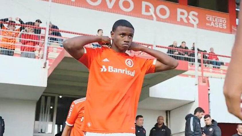 Ricardo Mathias (atacante / 16 anos): Internacional – O atacante joga pelo sub-17 do Internacional e disputou a Copinha de 2023. / Participação no Sul-Americano: uma partida como titular e quatro como suplente utilizado. Contribuiu com um gol e uma assistência.