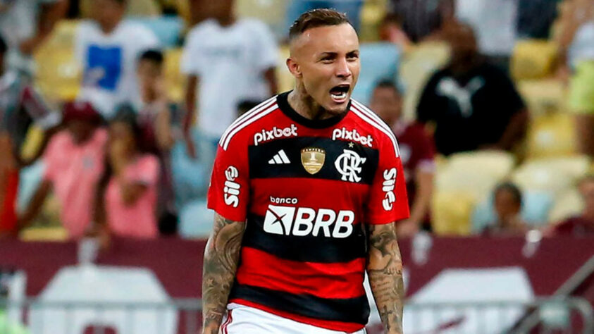 7º lugar: Éverton Cebolinha (atacante - Flamengo - 27 anos) - desvalorizou 4 milhões de euros (R$ 21,8 milhões) / atual valor de mercado: 11 milhões de euros (R$ 60 milhões) / queda de 26,7 % com relação ao valor anterior