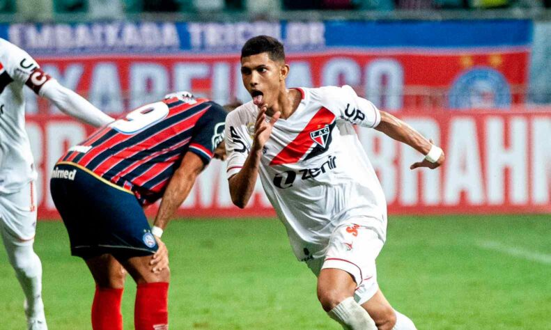 ESQUENTOU – Cruzeiro monitora a situação do atacante Erick Pulga do Ferroviário-CE. O jogador de 22 anos tem 9 gols na temporada e é o artilheiro da Copa do Nordeste.