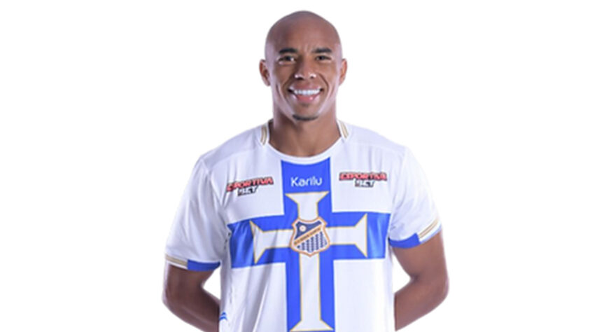 Reginaldo (lateral-direito) - No início de sua carreira, passou por Coritiba, Joivnille, Londrina. Depois, vestiu a camisa do Athletico-PR e CRB antes de ser emprestado ao Água Santa. Chegou em janeiro para a disputa do Paulistão e tem contrato até 10 de abril. Até aqui, disputou 13 jogos.