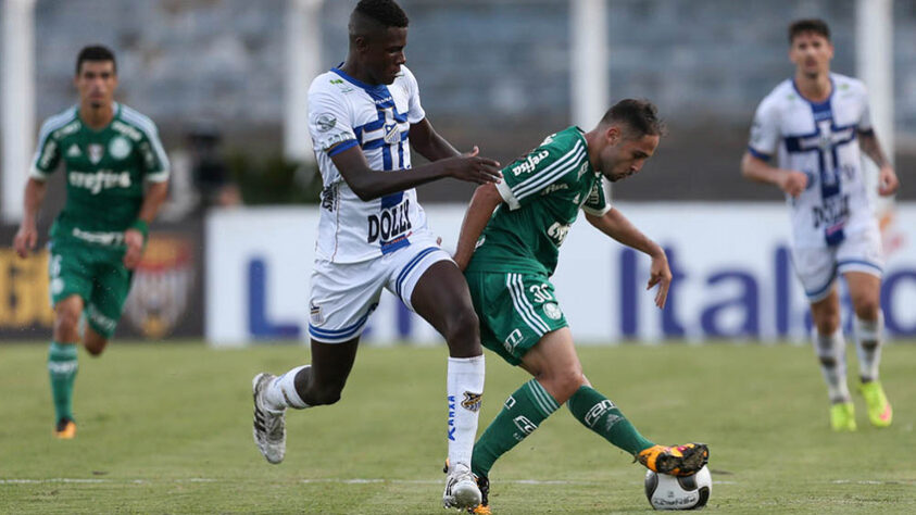 Régis: meia-atacante (reserva) - 30 anos atualmente - Emprestado para o Verdão na época, teve uma passagem marcada por poucos jogos e tempo afastado por conta de uma lesão. Hoje, joga pelo Coritiba.