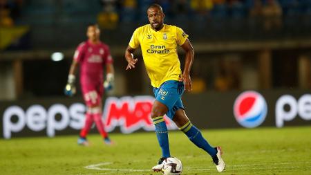 Sidnei (33 anos) - Posição: zagueiro - Clube: Las Palmas