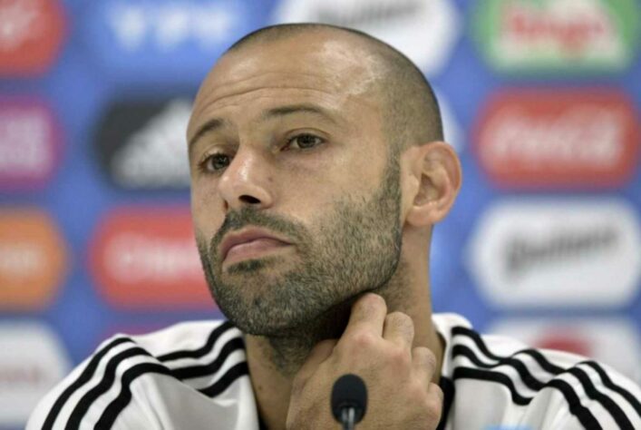 MELOU - O técnico da seleção argentina sub-20, Javier Mascherano, recusou uma proposta do Al Rayyan, do Qatar. As informações do jornalista Cear Luis Merlo dão conta que Mascherano está focado no campeonato Mundial da categoria, que acontece em maio deste ano. Após a competição, o técnico aceita negociar com o clube. 